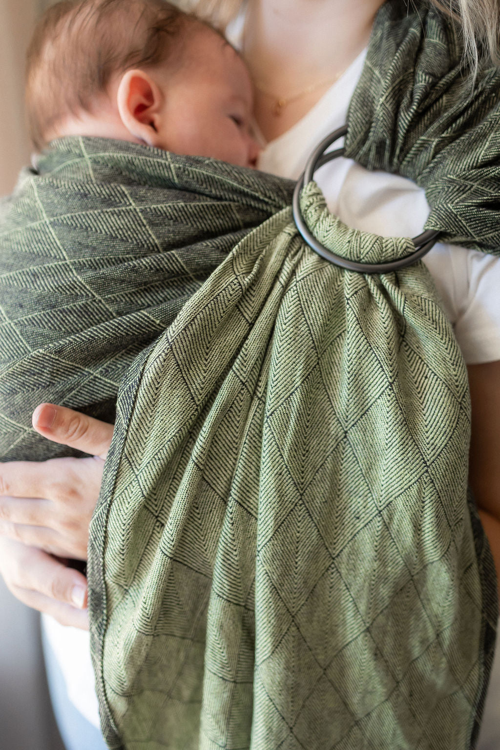 Alistair (Dark) Ring Sling