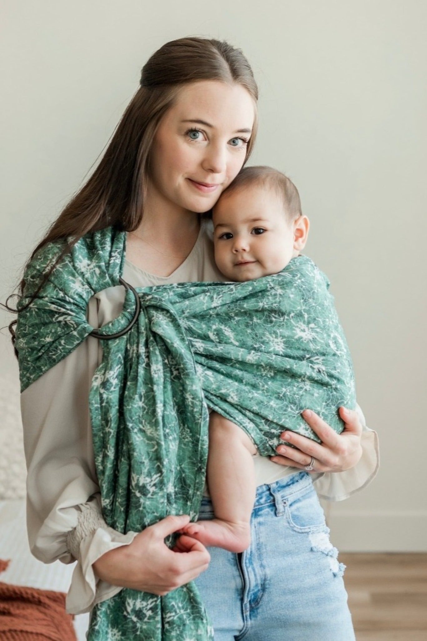 Esmeralda Ring Sling